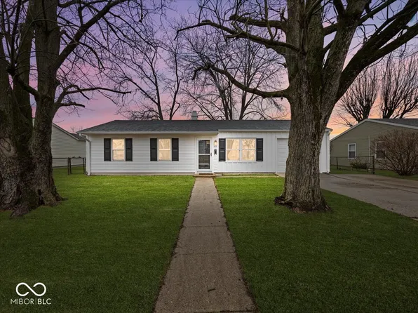 605 Amos Rd, Shelbyville, IN 46176