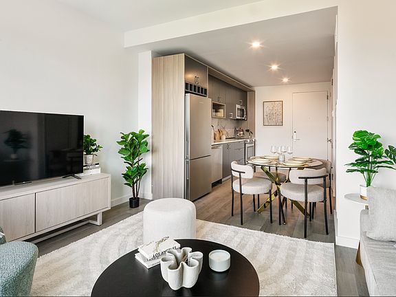 5th image of 72-01 Queens Blvd #1212