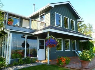 1407 Bay Ave, Homer, AK 99603