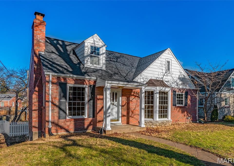 9 Holly Dr, Saint Louis, MO 63119 | Zillow