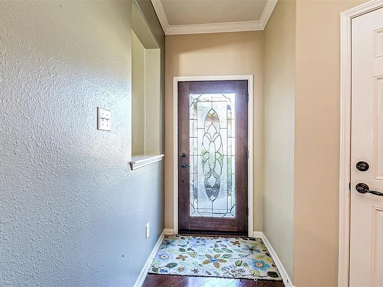 4634 Arbor Ln — Photo 4