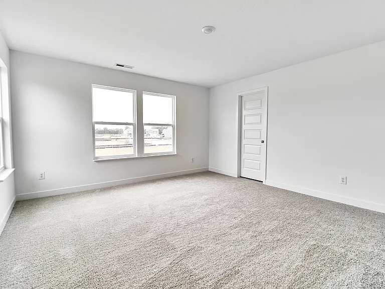 8603 Georgina St — Photo 51