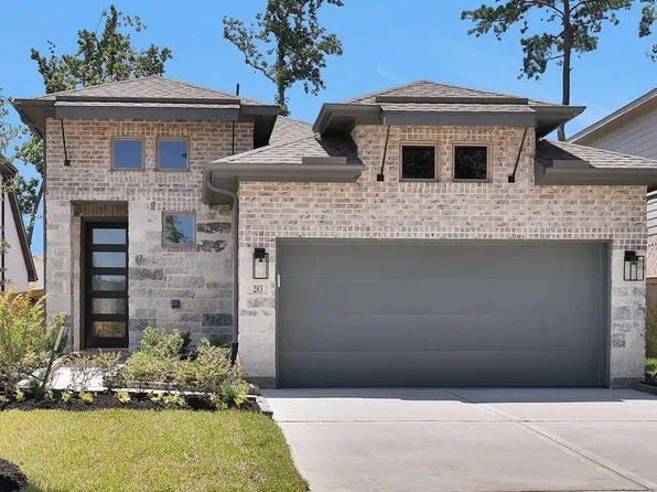 283 Mallards Rim Dr, Willis, TX 77318