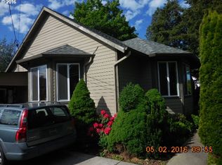 17236 SE Pine St, Portland, OR 97233