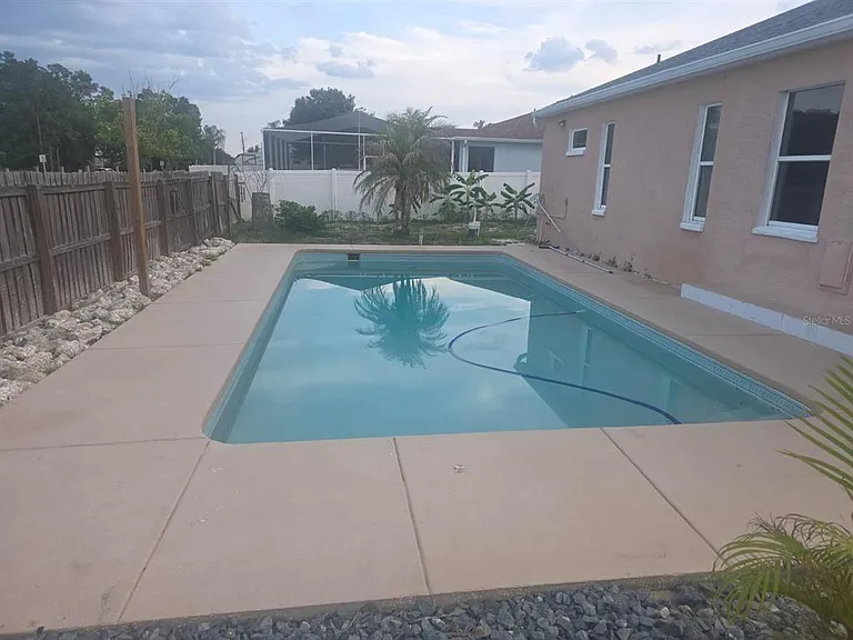 6018 Charloma Dr — Photo 20