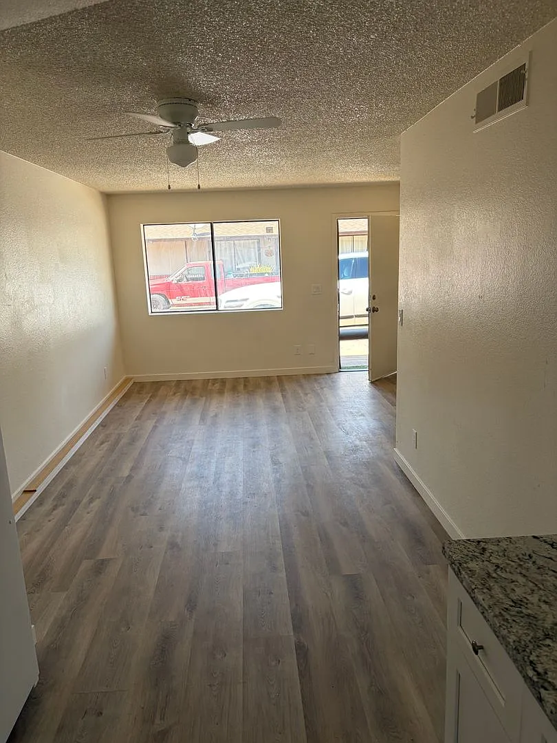 remodeled two bed apartment in Mesa — Photo 3