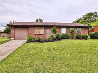 1156 Algonquin Dr, Lebanon, OH 45036