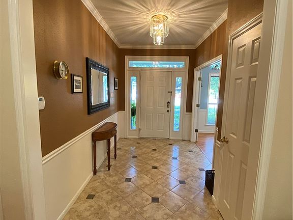 4th image of 3933 Oriole Ct
