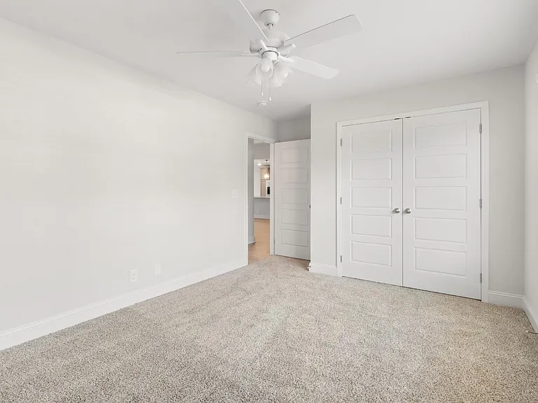 1402 Dan Brown Dr — Photo 28