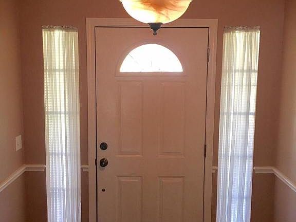 4th image of 2668 Canyon Falls Dr