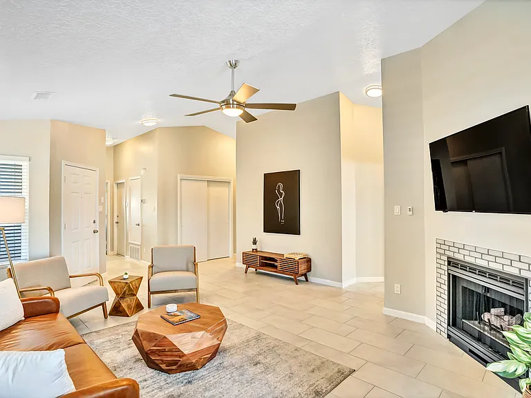 5216 Bogart St NW — Photo 4