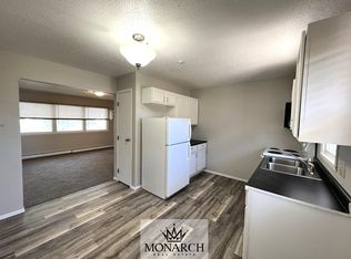 1700 W 44th St #3, Sioux Falls, SD 57105