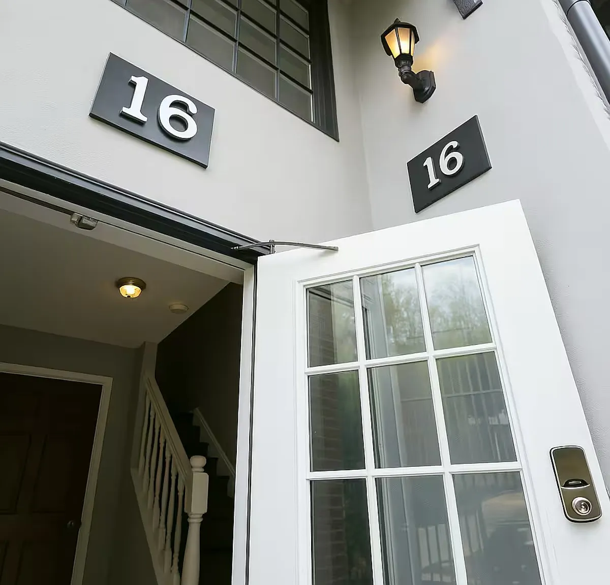 1 bed, 900 sqft, $3,200 — Photo 4