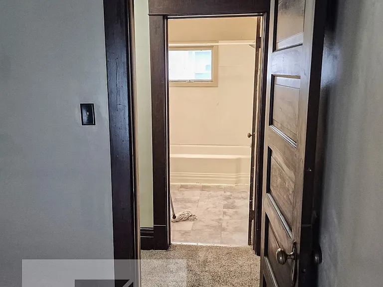 596 Lafayette Ave — Photo 42