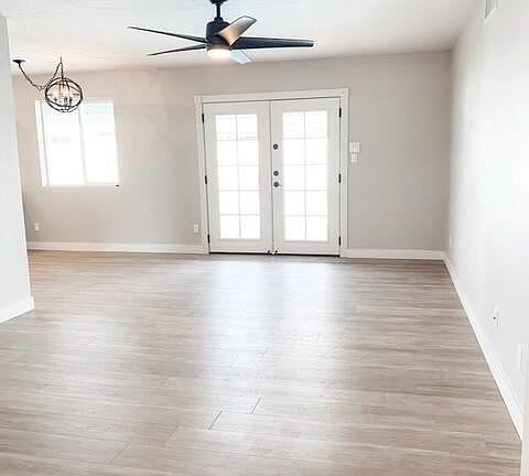 3rd image of 4004 W Campo Bello Dr