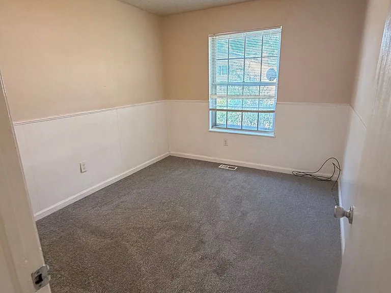 15978 E 18th Pl — Photo 13
