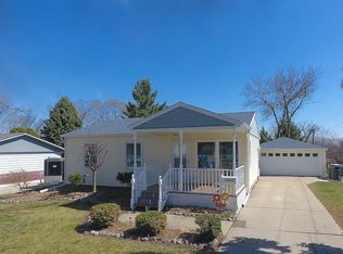 14621 Aspen St, Orland Park, IL