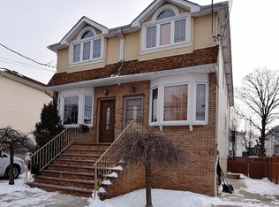 34 Appleby Ave, Staten Island, NY 10305
