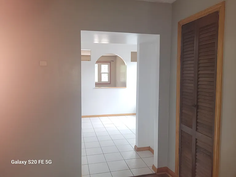 733 N Huntington St — Photo 14