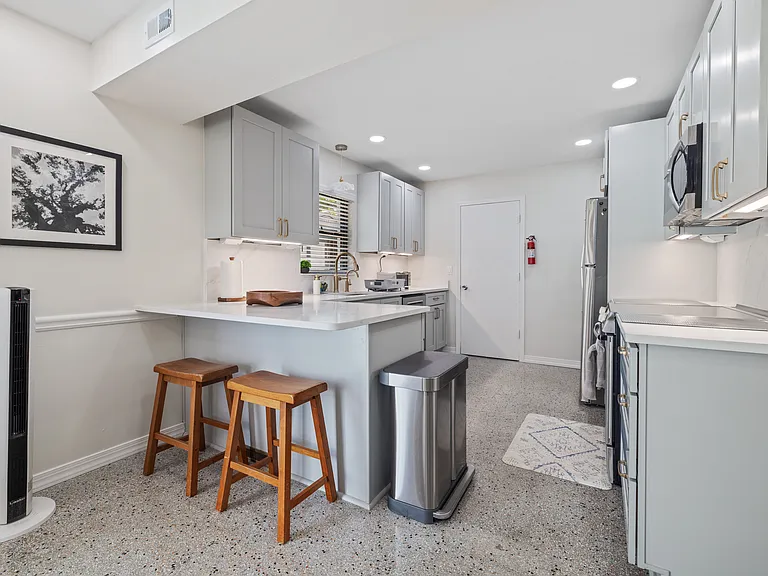 4923 Shetland Ave — Photo 15