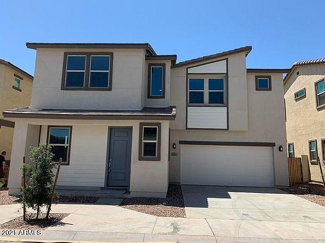1st image of 2832 S Lynch