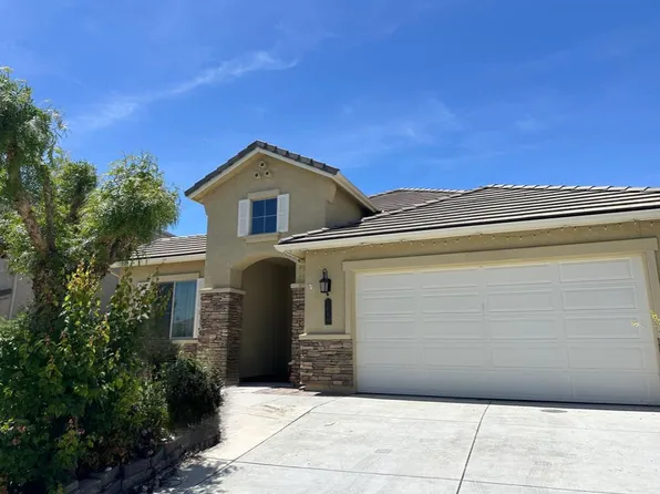 1646 Foxtail Ct, Hollister, CA 95023