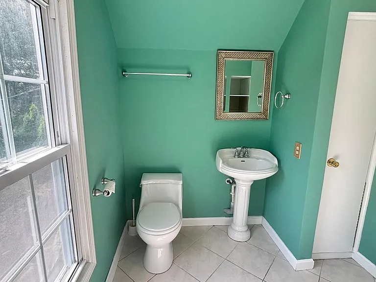 10 Mellen St #10 — Photo 15