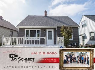 3255 N 89th St, Milwaukee, WI 53222