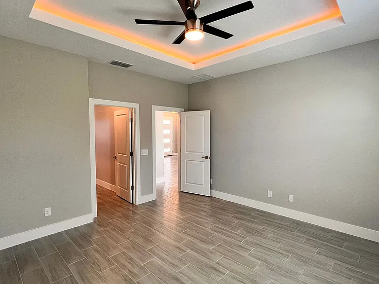 265 Hyacinth Ct — Photo 15
