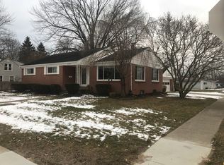 21855 McKinley St, Rockwood, MI 48173