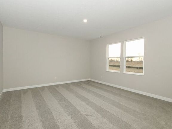 4th image of 2805 Bannerbrook Dr