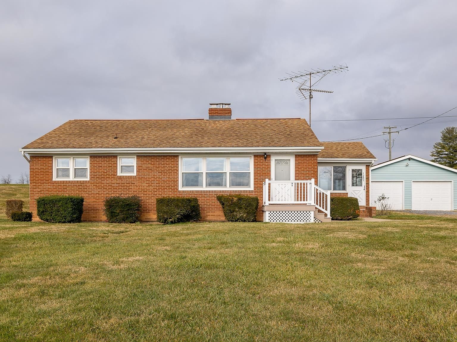 1297 S Montevideo Cir, Penn Laird, VA 22846 Zillow