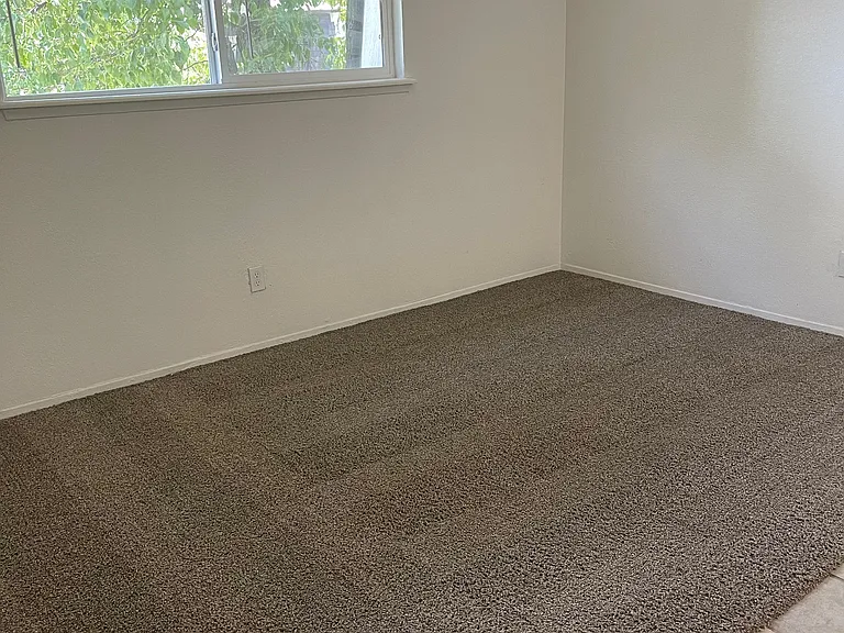 Mirador Apartments — Photo 15