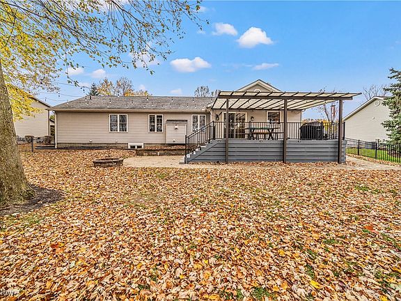 5th image of 5692 Primavera Dr
