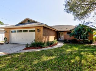 712 Cavern Ter, Sebastian, FL 32958
