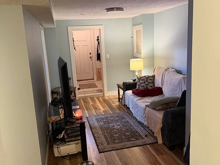 339 S Huntington Ave #A — Photo 6