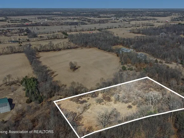 16250 Walker Rd, Grass Lake, MI 49240
