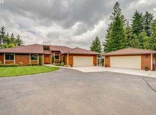 253 Crestwood St, Fairview, OR 97024