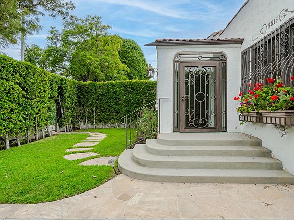 5th image of 8815 Dorrington Ave