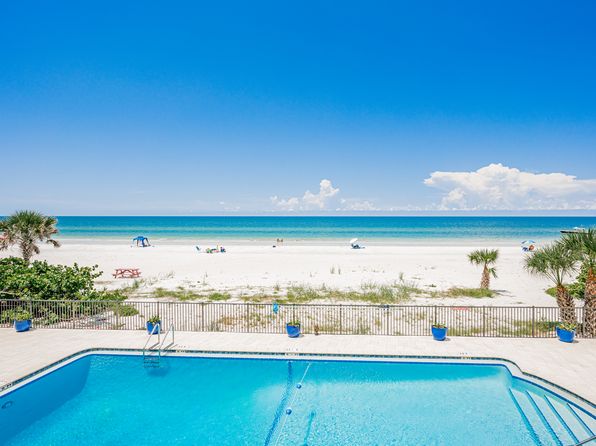 19700 Gulf Blvd APT 204