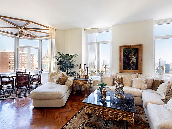 4th image of 400 E 51st St APT 25A