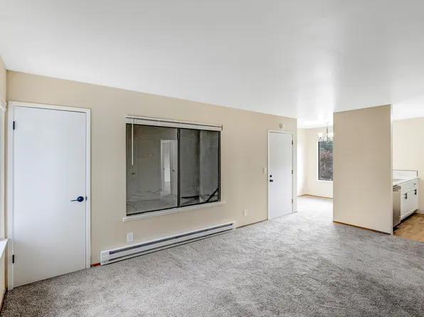 Park Plaza Apartments