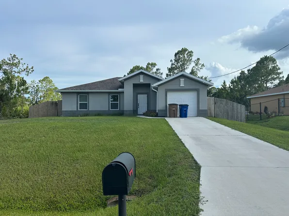 3305 42nd St W, Lehigh Acres, FL 33971