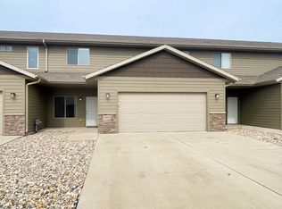 1013 Tanner Ct, Tea, SD 57064