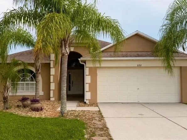 31352 Golden Gate Dr, Wesley Chapel, FL 33545