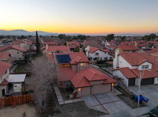 37501 Arbor Ln, Palmdale, CA 93552