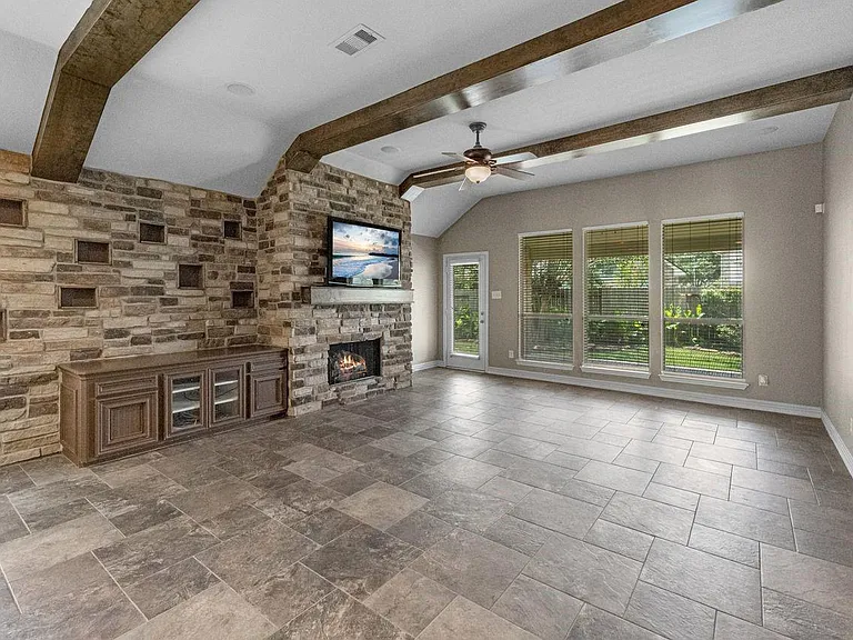 27723 Amy Willow Ln — Photo 7