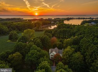 7152 Kent Point Rd, Stevensville, MD 21666