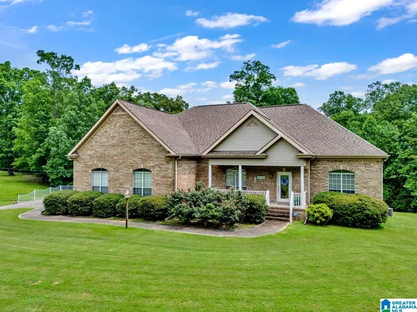 5609 Longview Dr, Adamsville, AL 35005