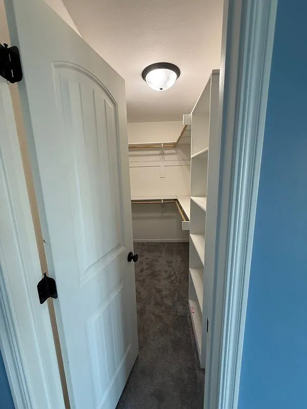 4 bed, 3.0 bath, 2080 sqft, $3,195 — Photo 3